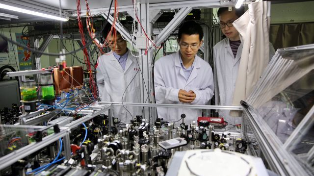 中国造的世界首台光量子计算机到底有多厉害？