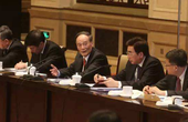 北京团举行全体会议继续审议政府工作报告