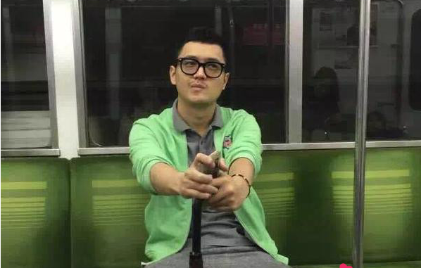 网曝宋喆是gay?前同事:他是华谊第一直男