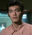 在2000年博妮塔国际电影官方招待作品《遇上1967的女神》中初次登上大