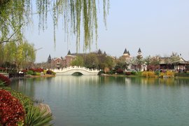 金龙湖