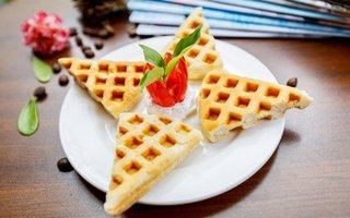 贝尔斯咖啡馆松饼早餐系列