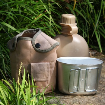 腰挂式美军单兵军用高分子水壶 送铝制饭盒+保