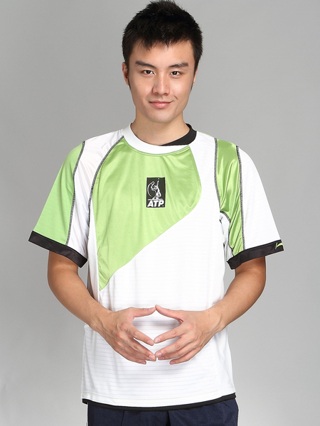 <em>lining</em>短袖<em>女士上衣</em>性价比 <em>lining</em>鏉庡畞 瓒呰交质