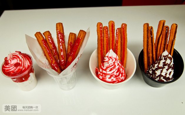 草莓\/蓝莓\/巧克力圣代,营养丰富、品味独特【7