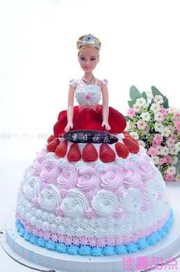 芭比公主娃娃玫瑰水果蛋糕1个,约8英寸,圆形