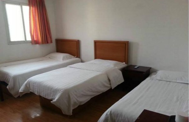 仅168元,即享原价238元的北京九月天宾馆三人