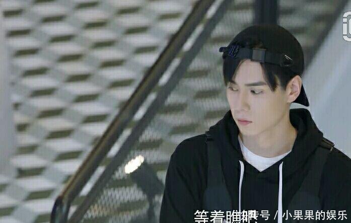 同演《亲爱的,热爱的》,胡一天的戏份太少,而他的戏份太多 澳门bbin注册平台
