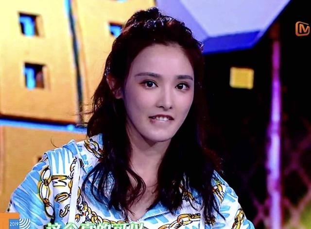 忘川夫妇快本,陈星旭单肩扛起彭小苒,绅士手抢