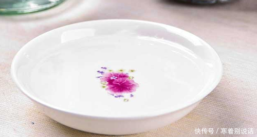 生活百科:四大生活小妙招,白醋可清洁洗衣机脏