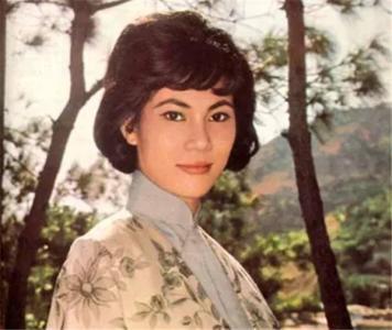 她是香港影后，丈夫死后第二天公开怀上情人的孩子，称无愧于心