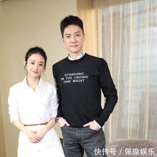 看了冯绍峰的妈妈,细节透露性格,赵丽颖在家中