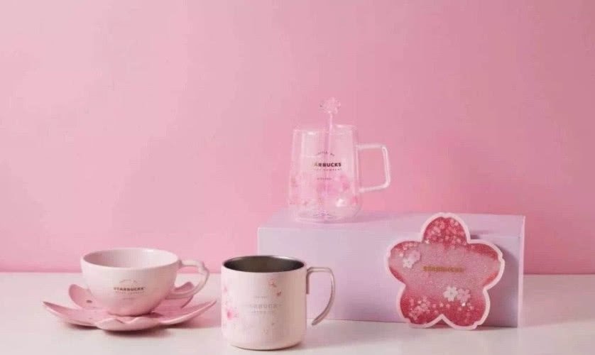 星巴克猫爪杯已过气,漫威灭霸杯却火了,网友