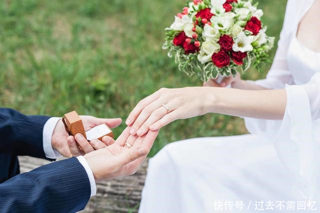 在夫妻之间,丈夫的七个"头衔"向妻子表达了他对你的爱