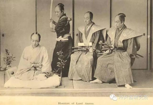 日本人切了1000多年腹 脇差是专用刀吗?