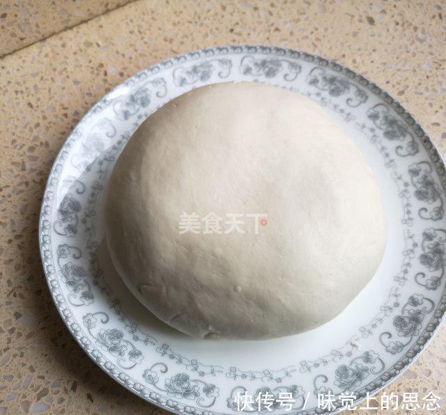 白菜猪肉水饺怎么调馅好吃?试试这样做,鲜香味