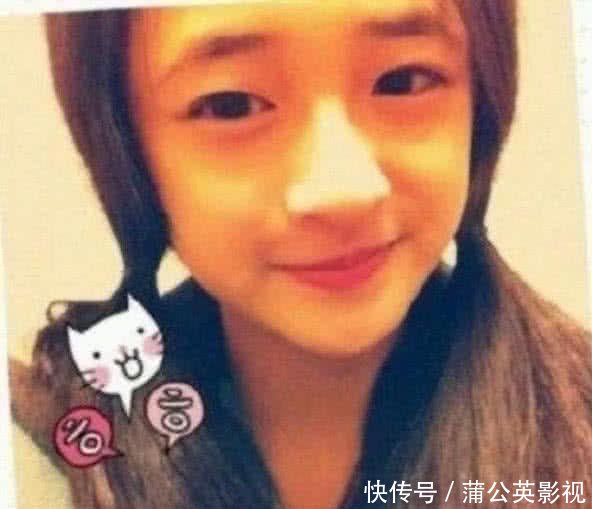 16岁周洁琼中学时素颜照与今相差大,被网友di