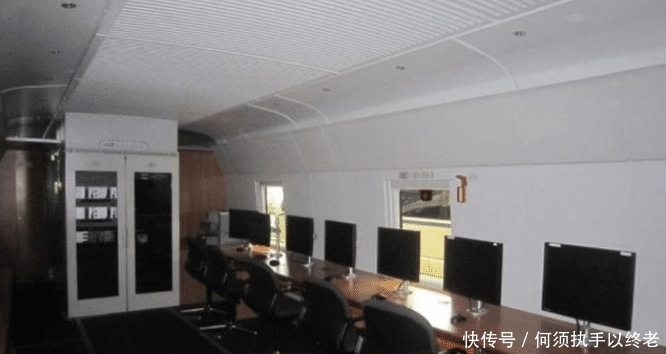 高铁列车是什样