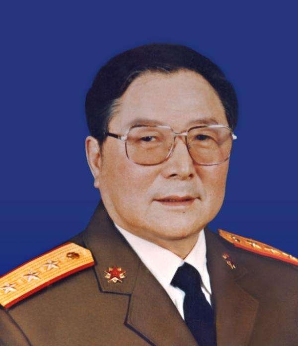 他在1955年被授予少将军衔, 1988年被授予上将