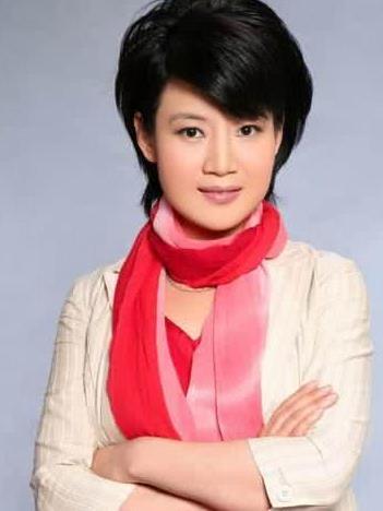 她是央视主持人,老公去世后继承遗产的不是儿