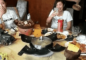 二十四张搞笑动图,看了人见人爱,花见花开(100615)