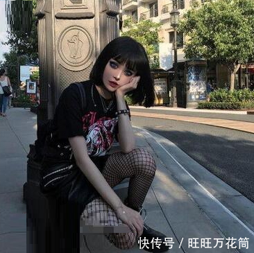 男子网上约会像“充气娃娃”一样女子，进房后才感觉很不大对劲！