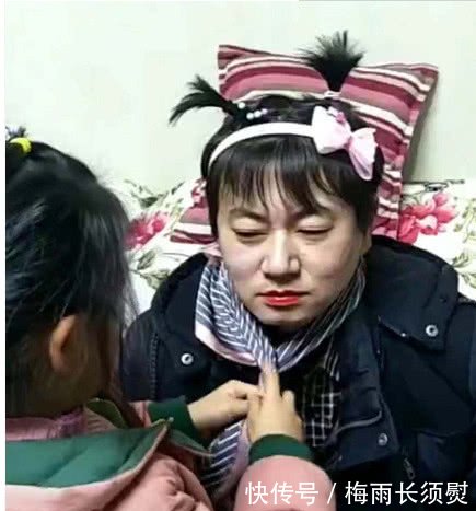如花似玉奶爸走红,表情的亮点表情包平静图片如水成网友,爸爸小图片