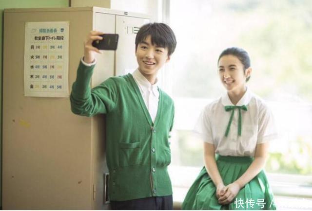 90后00后组CP谁更养眼:迪丽热巴吴磊,王俊凯