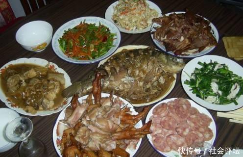 妈妈在我家又吃又住,一分钱不拿,还要把房子过