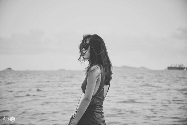 往事不回头,余生不将就!