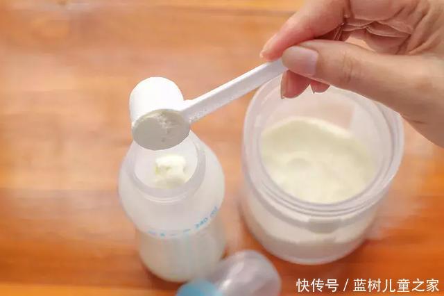 各位宝妈们的疑惑:为什么有的奶粉难溶解难冲