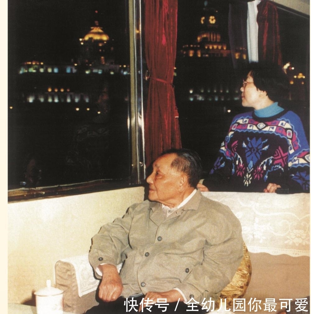 曾见过的邓小平珍贵老照片一位懂的v穿着穿着的情趣内衣情趣吧图片
