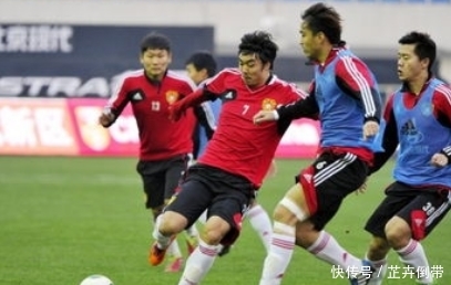 谁有望成国足强力门将?一人确保主力位置,这三