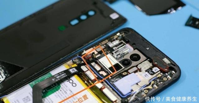 暴力拆解OPPO Reno十倍变焦手机,做工用料值