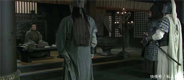 东汉时期的官职制度,中央的政府沿用西汉的三