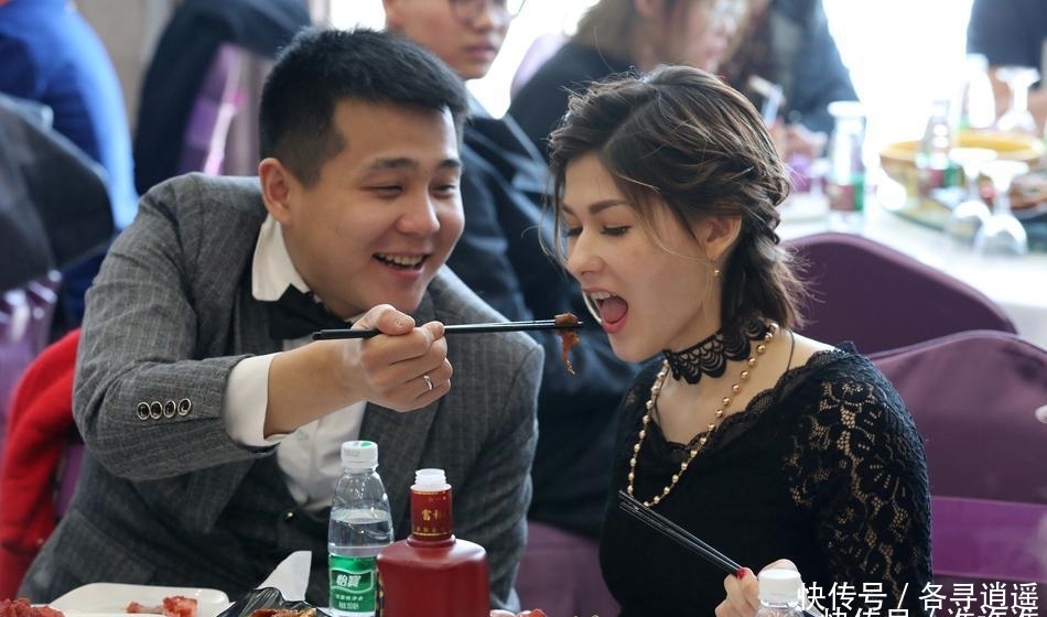 嫁到中国的美国姑娘都过得怎么样?听听美国美