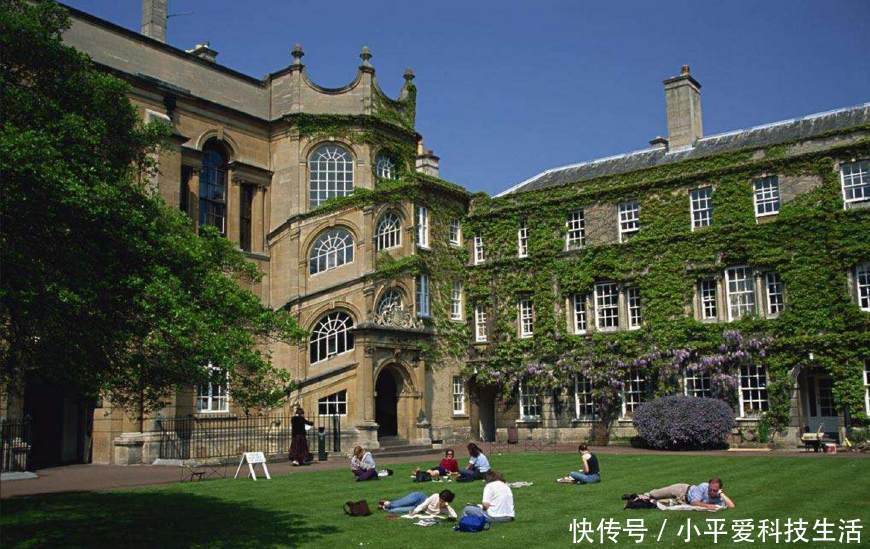 世界前100的大学中国有哪几所 t012bfeb438f92947c4.jpg
