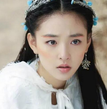 吴世勋合作过的女星,吴倩,许龄月上榜,最后一位