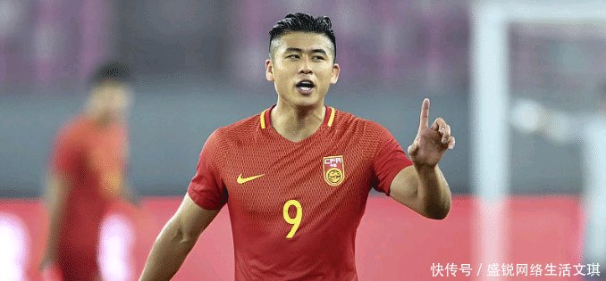 国足大名单因他难产!一度无球可踢,如今同时被