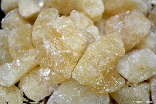 单晶冰糖和多晶冰糖有什么区别?_360问答