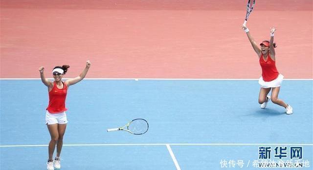 网球--中国选手夺得女子双打冠军