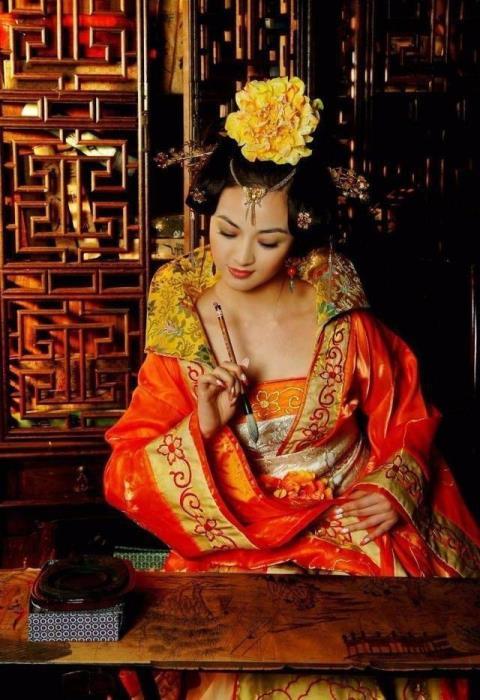 出嫁的女儿为啥不能在娘家过年?许多年以后,含泪明白其中的道理