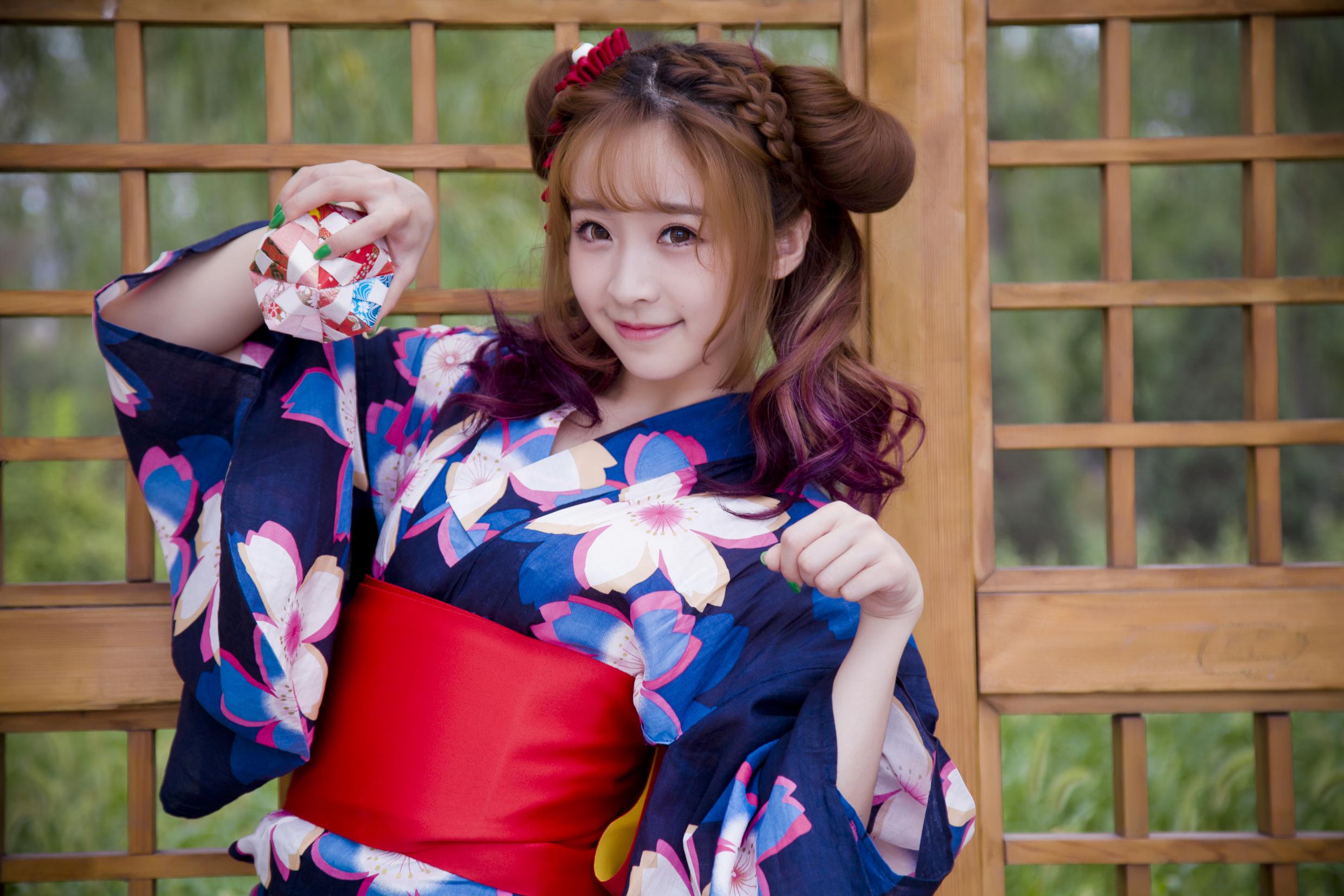 紫颜:治愈系萌少女