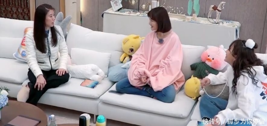 袁咏仪产后抑郁总是哭,张智霖反而对她发火,张