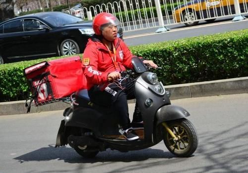 送外卖的电动车