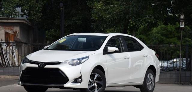 新款卡罗拉和雷凌买哪个 t0137228c86361b16ce.jpg