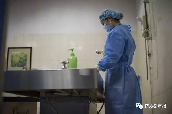 【转】北京时间 揭90后女入殓师工作:最难忘经历是逝者突然睁眼 - 妙康居士 - 妙康居士~晴樵雪读的博客 【转】北京时间 揭90后女入殓师工作:最难忘经历是逝者突然睁眼 - 妙康居士 - 妙康居士~晴樵雪读的博客