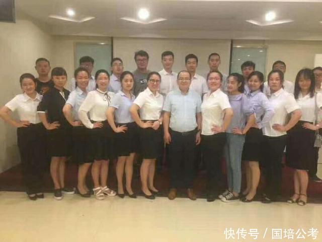 国培教育-2018河南省检察院书记员考试面试经