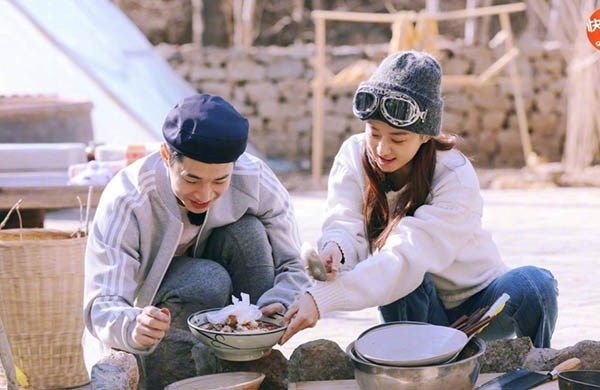 向往的生活赵丽颖来的那期大华唱的英文歌_3