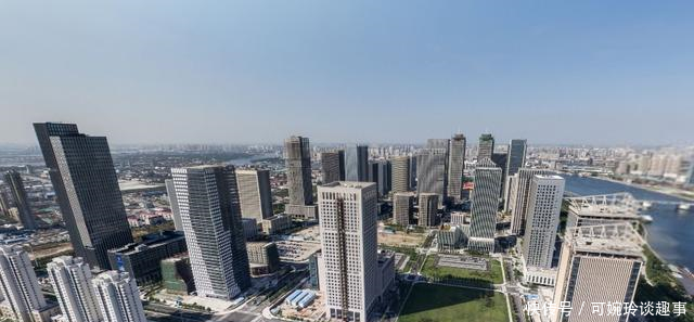 中国一线城市和新一线城市的摩天大厦群排名冠